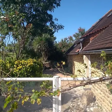 Domaine Oustau Cassou Chez Yanou Et Yanetto Sevignacq