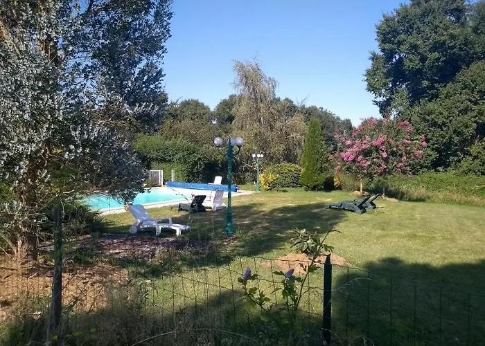 Domaine Oustau Cassou Chez Yanou Et Yanetto بيت للعطل